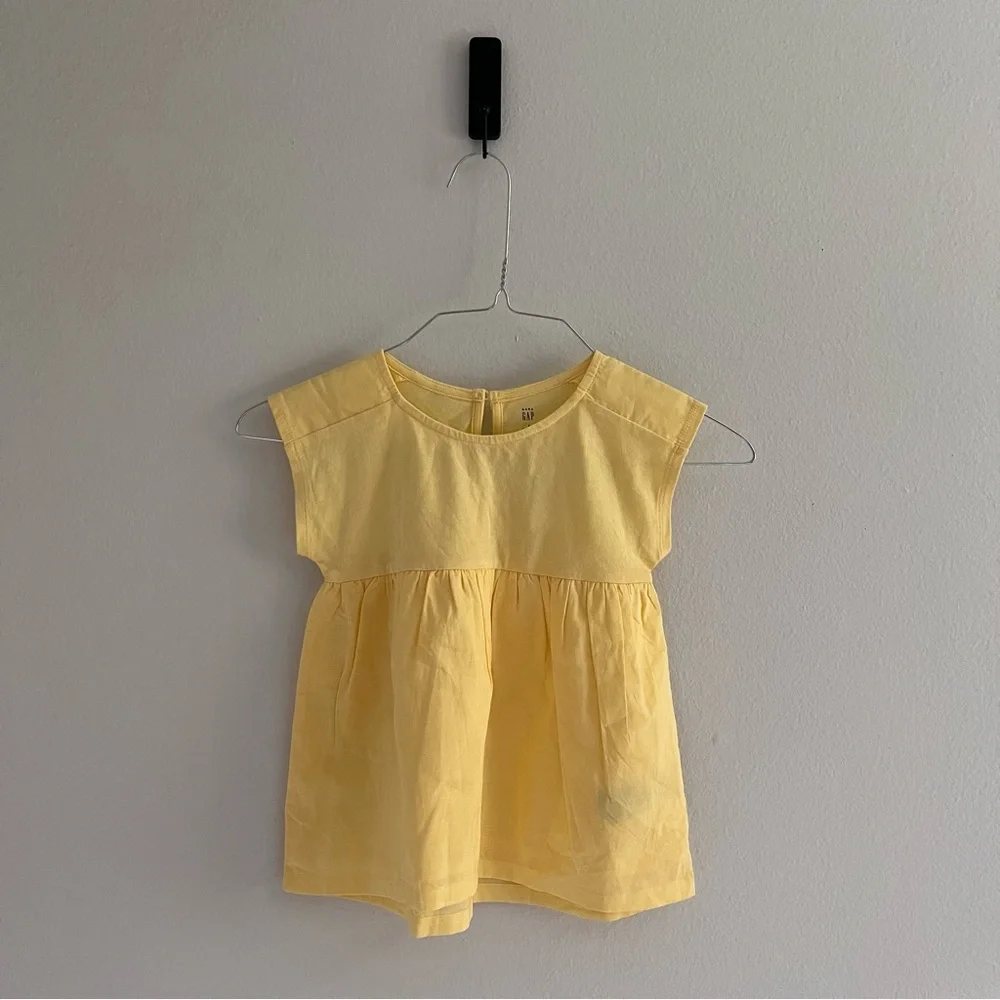 NWT:‎ GAP Kids • Yellow Top